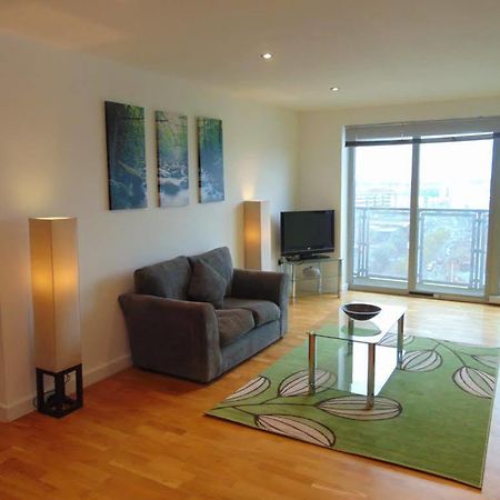 The Horizon Apartment Leicester Bagian luar foto